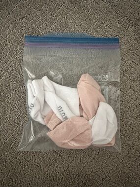 2 Pack Well-worn pink and white
